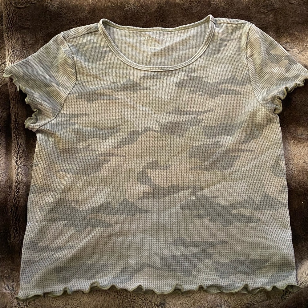 American Eagle Outfitters Short Sleeve Top